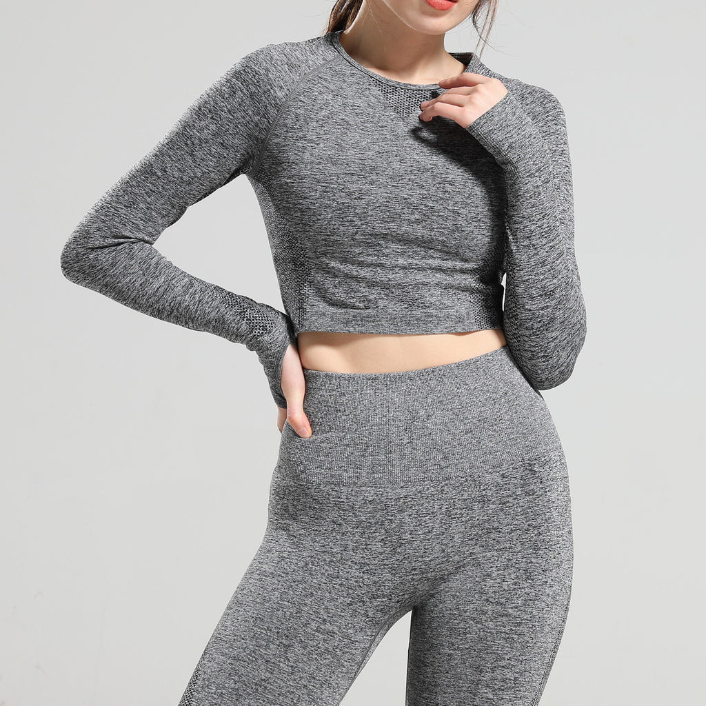 CURVAS ATELIER Yoga set designed for  the modern woman