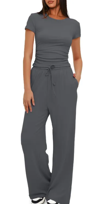 Curvas Atelier 2-Piece Solid Color Casual Yoga Set