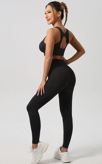 CURVAS ATELIER Nylon Backless Yoga Set