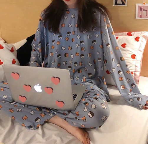 CURVAS ATELIER Women's Long Sleeve pajama set perfect for both spring and autumn wear.