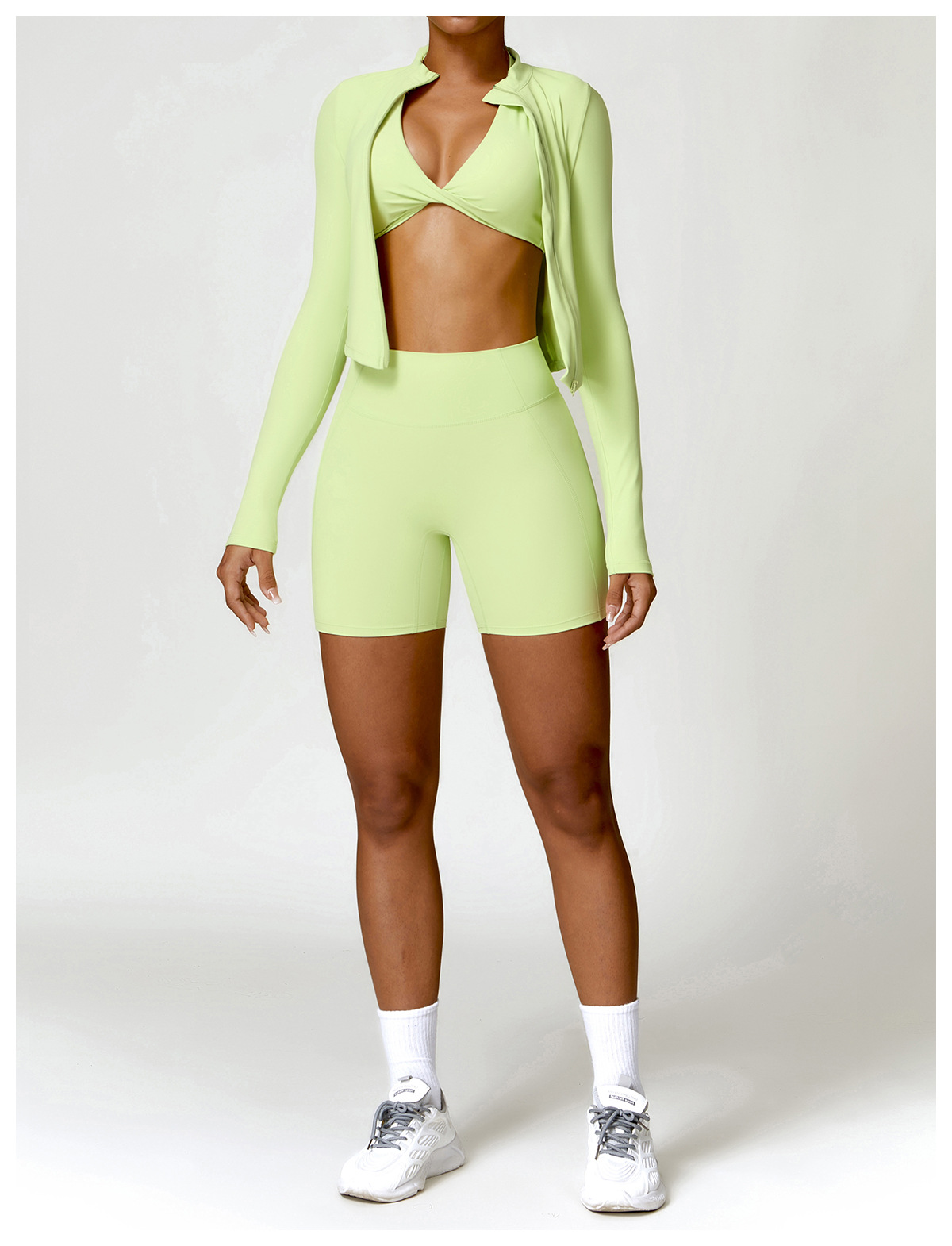 CURVAS ATELIER Activewear set this is tight long sleeve yoga wear offers a perfect combination of comfort, fexibity