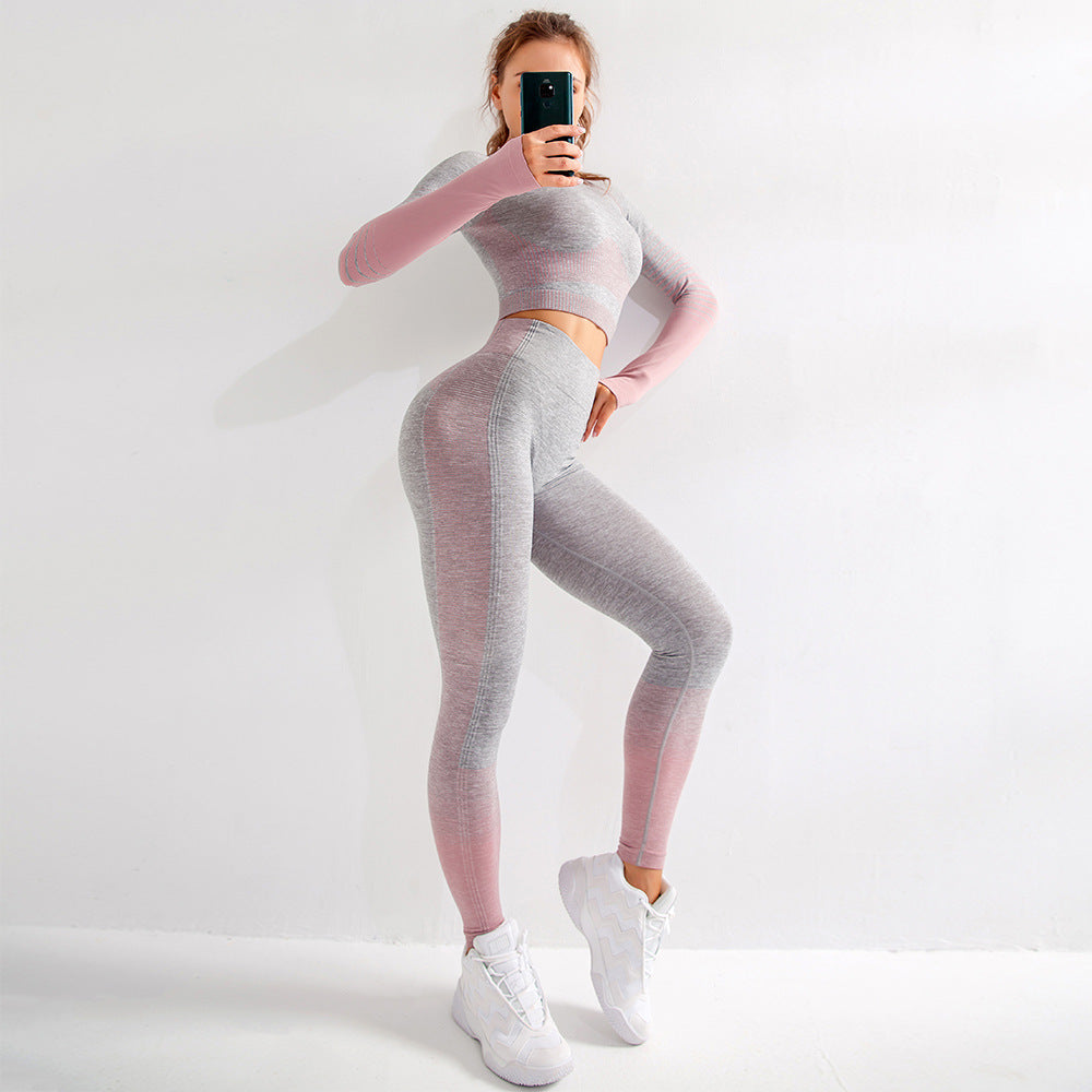 CURVAS ATELIER yoga set ultimate for comfort and fashion